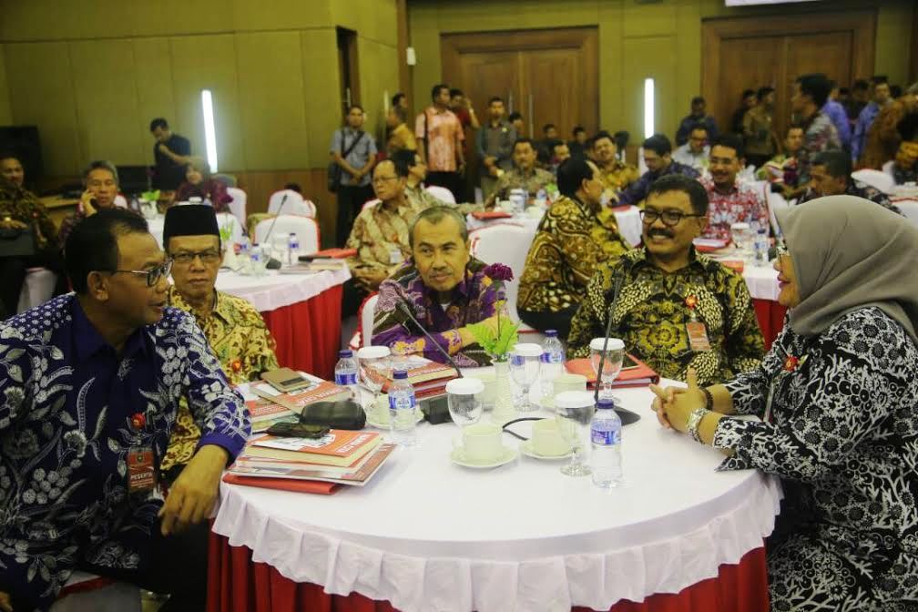 Bupati dan Wakil Bupati Siak Ikut Pembekalan Kepemimpinan Pemerintahan Dalam Negeri di Jakarta