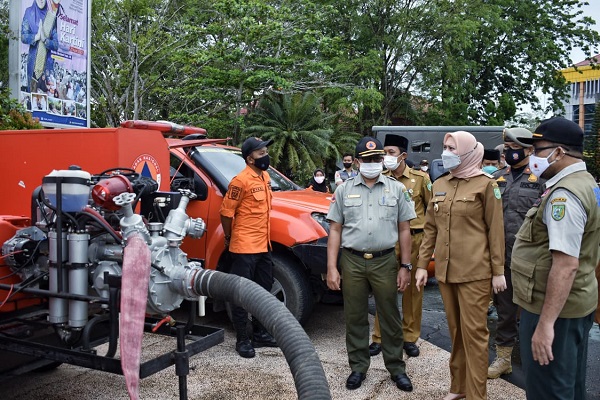Bupati Inhu Pimpin Apel Bersama Kesiapsiagaan Jelang Idul Fitri