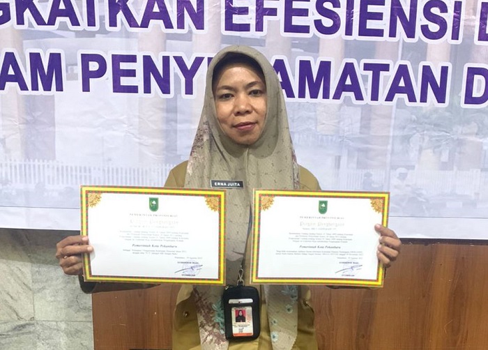 Pemko Pekanbaru Raih Penghargaan Pengawasan Kearsipan Terbaik di Provinsi Riau