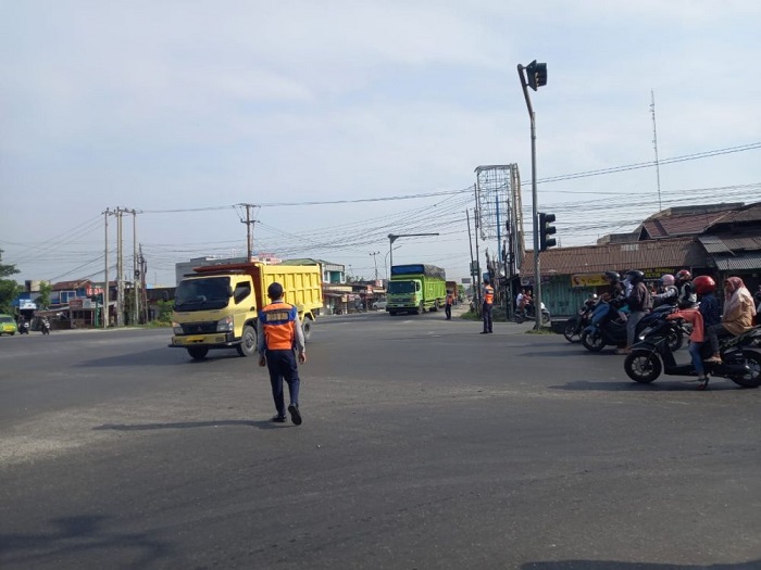 CATAT! Di Ruas Jalan Utama Pekanbaru ini, Truk Dilarang Masuk Hingga Pukul 18.00 WIB