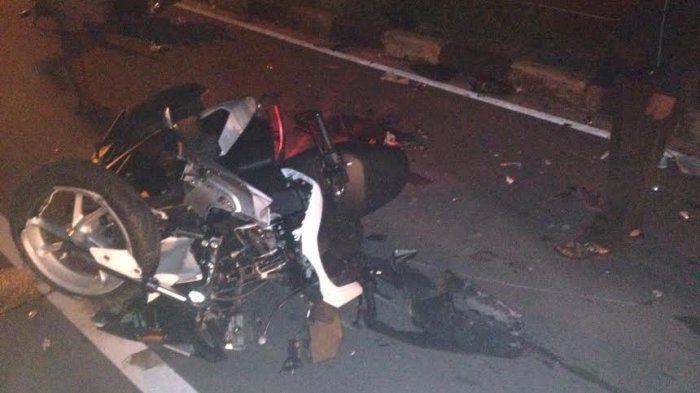 Lakalantas di Simpang Beringin Jalintim, Seorang Tewas Terseret di Kolong L300, Seorang Terbang Hantam Kaca