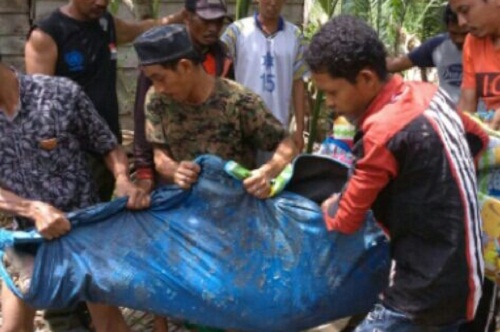 Dilaporkan Hilang, Sikatman  Ditemukan Mengapung di Sungai Tekulai Hulu