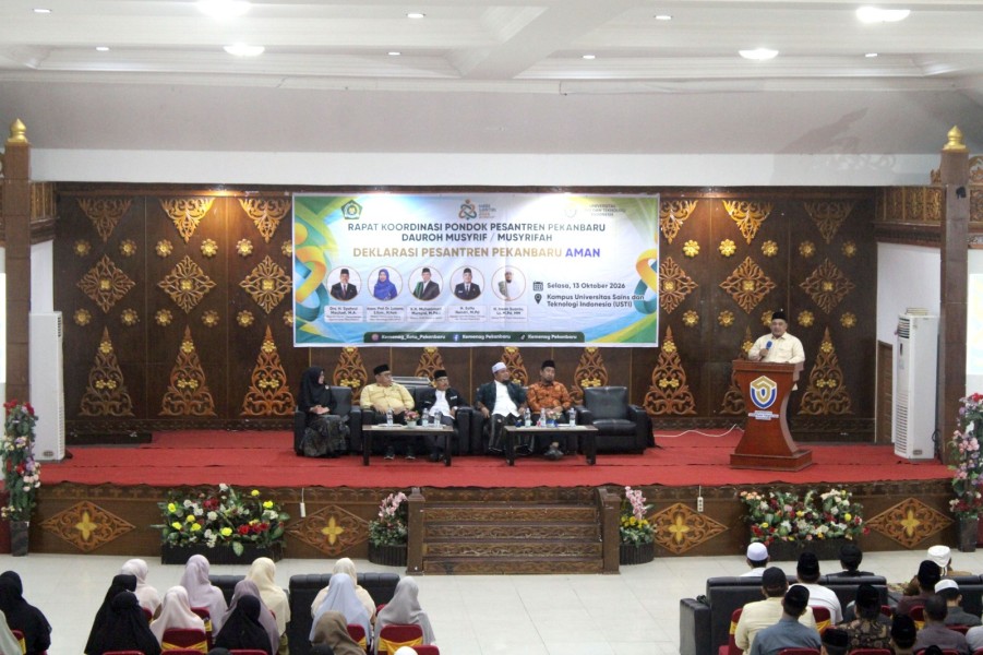 Rakor Pesantren, Kemenag dan Ponpes se-Pekanbaru Deklarasikan Komitmen 'Pesantren Pekanbaru Aman'