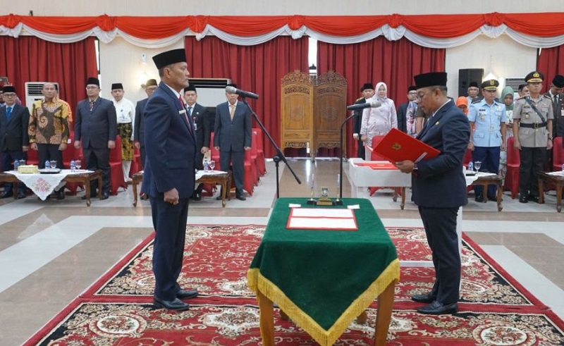 Taufik OH Ditunjuk Selaku Penjabat Sekdaprov Riau