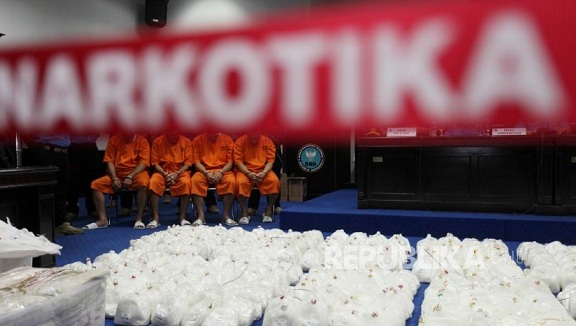 Nekat Bawa 10 Kilogram Sabu di Depan Mapolres Siak, Yudi Diganjar 18 Tahun Penjara