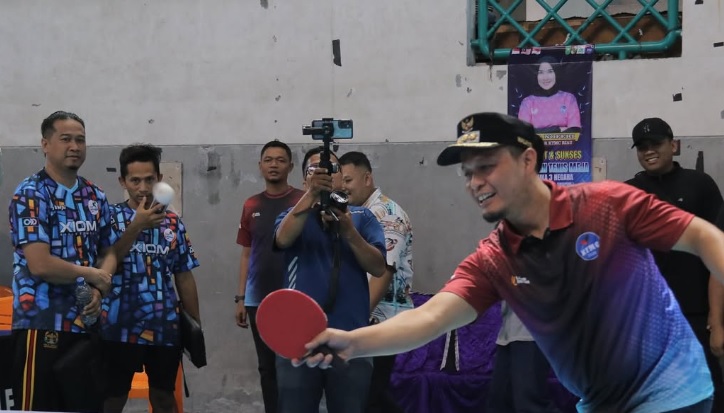 Wali Kota Agung Buka Kejuaraan Internasional  Tenis Meja Tiga Negara KTMC