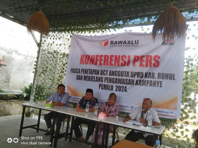 Bawaslu Rohul dan Insan Pers Wujudkan Pemilu Damai 2024