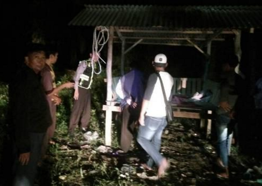 INNALILLAHI...Ridwan Sempat Telpon Keluarga Sebelum Ditemukan Tewas Gantung Diri