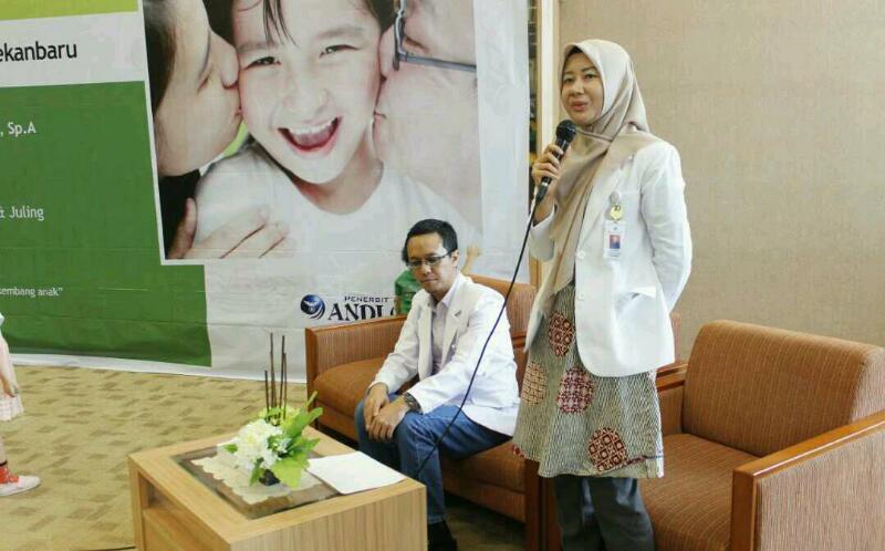 RS Eka Hospital Pekanbaru Adakan Seminar 'Optimalkan Tumbuh Kembang Anak Zaman Now'