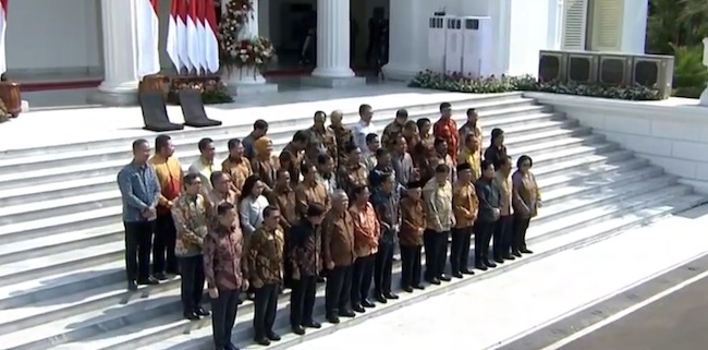 Usai Perkenalkan Menteri Kabinet Indonesia Maju, Jokowi: Jangan Korupsi, Tidak Ada Visi Misi Menteri