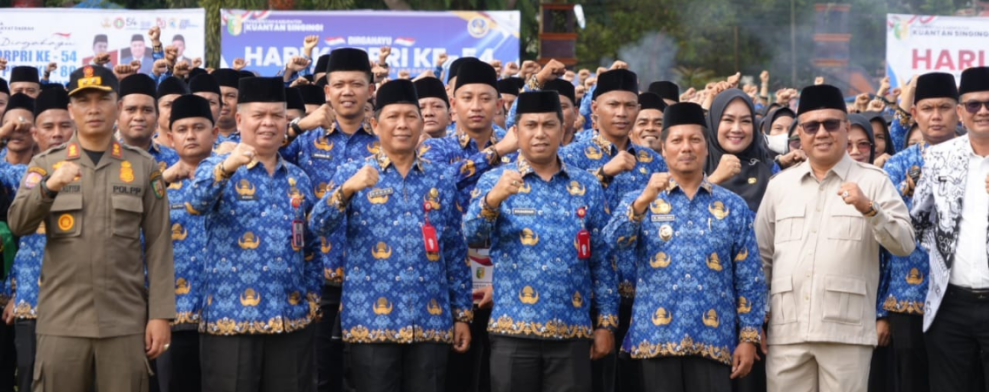 Peringati Hari Guru dan Korpri Wabup Sebut Guru dan ASN Berperan Penting Dalam Pembangunan Bangsa