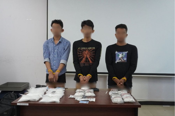 Bandara SSK II Gagalkan Penyelundupan 4 Kg Sabu
