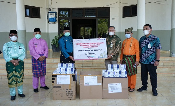 Pemkab Siak Terima Bantuan 200 Kotak Masker dari PT. Bank Riau Kepri