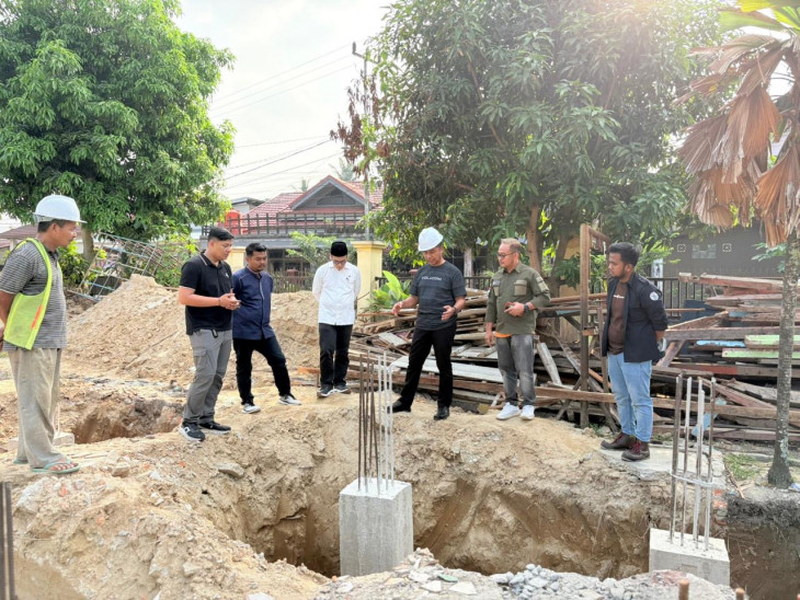 Tinjau Pembangunan Sekolah, Bupati Kampar Tegas: Jangan Main-main dengan Anggaran Pembangunan Pendidikan