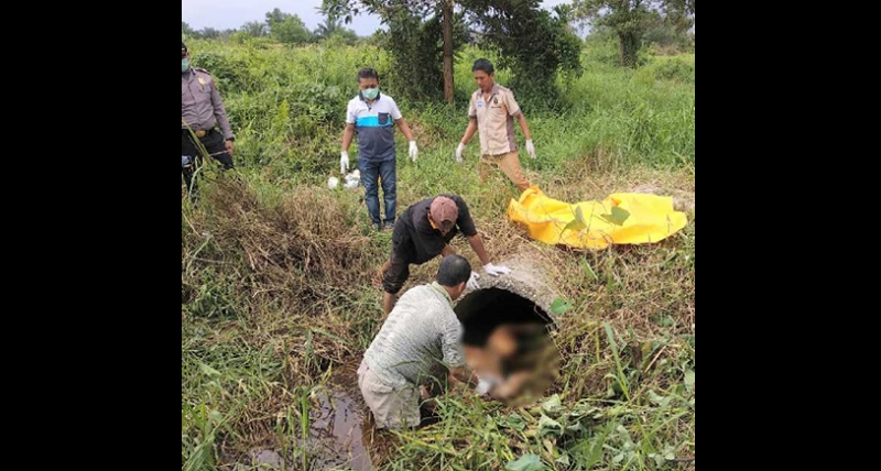 GEGER...Diduga Dibunuh, Jasad Wanita Membusuk dan Terikat dalam Gorong-gorong Air Jalan Tuanku Tambusai Ujung Pekanbaru