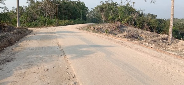 PT SUN Selesai Lakukan Perbaikan 8 Kilometer Ruas Jalan Simpang Sambung Menuju Sungai Bawang