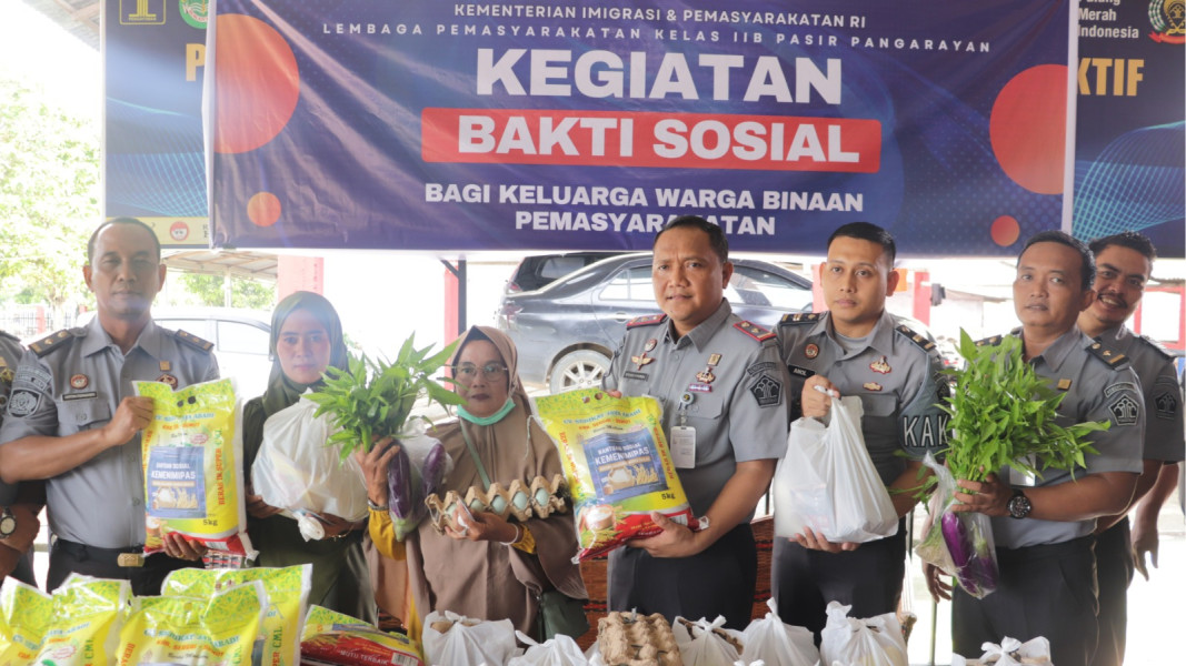 Lapas Pasir Pangarayan Berikan Bansos Kepada Keluarga Warga Binaan