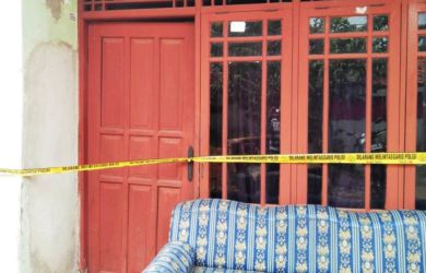 TERKUTUK...Gara-gara Utang Judi Online, Cucu Habisi Nyawa Nenek Sendiri