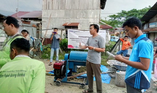 Pertamina dan PKPU HI Riau Bina Masyarakat Olah Enceng Gondok Jadi Pupuk 