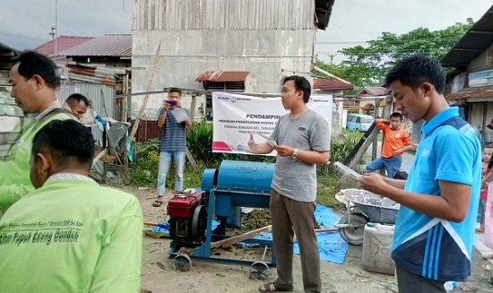 Pertamina dan PKPU HI Riau Bina Masyarakat Olah Enceng Gondok Jadi Pupuk 