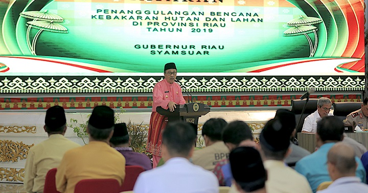 Diundang Gubernur Riau Bahas Asap Karhutla, Banyak Pimpinan Perusahaan Ogah Hadir