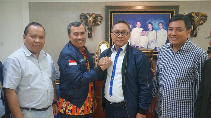 Diisukan Bakal Balik ke Golkar, PAN Tunggu Komitmen Syamsuar Jadi Ketua DPW