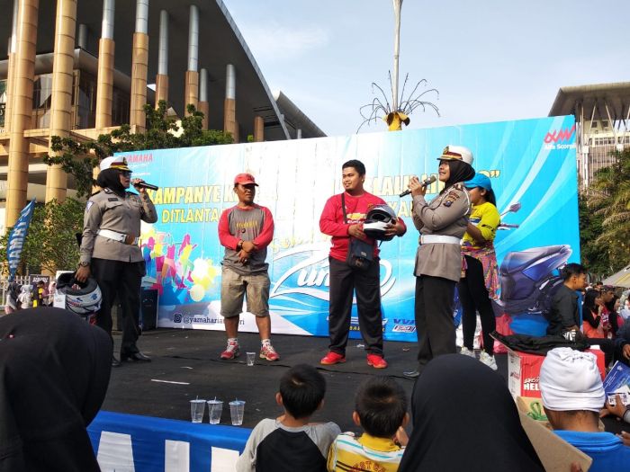 Ditlantas Polda Riau Kampanye Keselamatan Berlalu Lintas di CFD