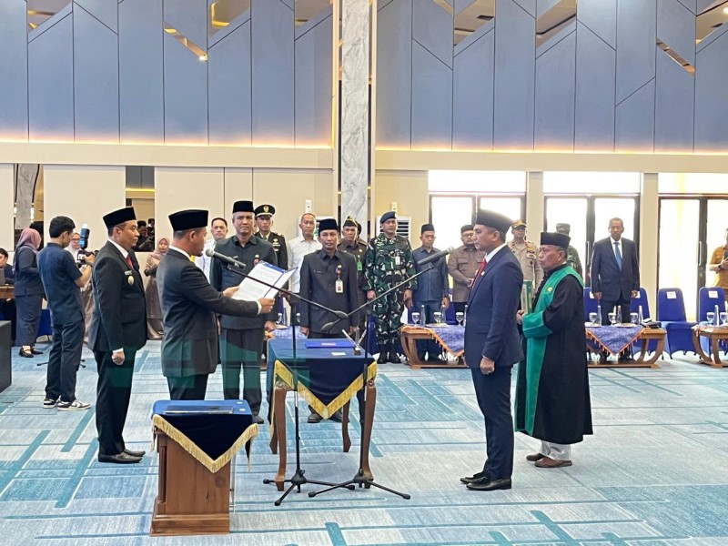 Pemko Pekanbaru Lantik Zulhelmi Arifin Sebagai Sekdako Pekanbaru