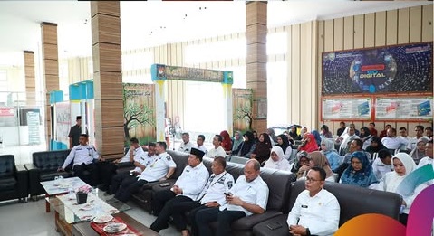 Pelepasan purna tugas Disdukcapil Hasmizal dihadir Wakil Bupati Siak Husni Merza