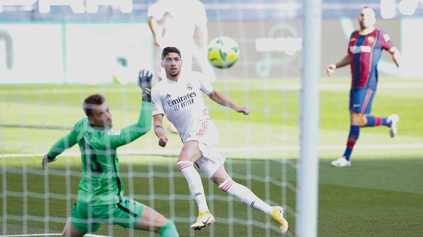Penalti Ramos Yang Menyakitkan, Barcelona Kalah 1-3 dari Real Madrid di Camp Nou