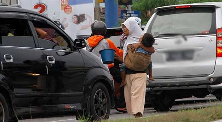 Dinsos Imbau Masyarakat Tak Beri Sumbangan Kepada Gelandangan dan Pengemis di Jalanan