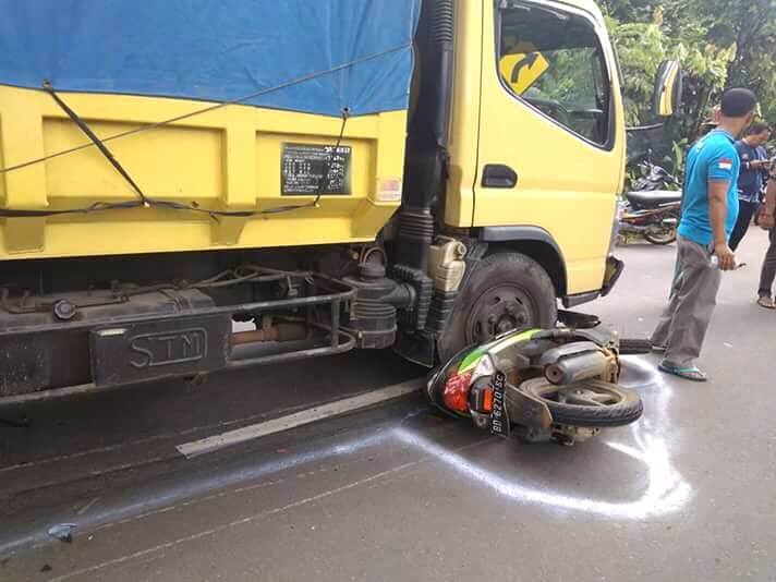 INNALILLAHI...Pulang Sekolah, Siswi SMA Elsa Oktavi Tewas Mengenaskan Dilindas Dump Truck