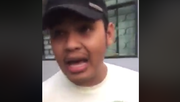 NGEYEL BANGET NIH ORANG, Tak Bawa STNK, SIM dan Tak Pakai Helm, Marahi Polisi saat Dirazia, Ada Nih Videonya