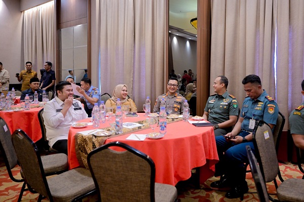 Perkuat Koordinasi dan Kolaborasi, Bupati Kasmarni hadiri kegiatan Pembinaan Forkopimda tingkat Pusat