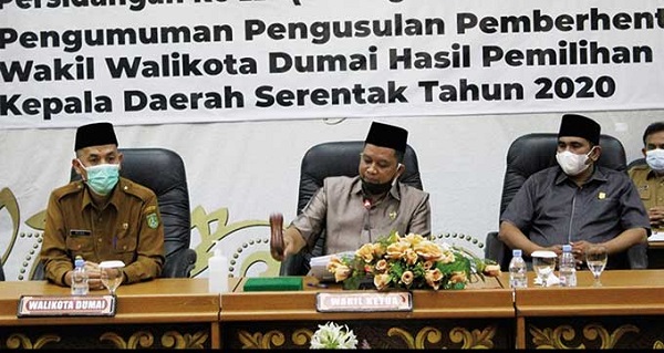 DPRD Umumkan Usulan Pemberhentian Wawako Dumai