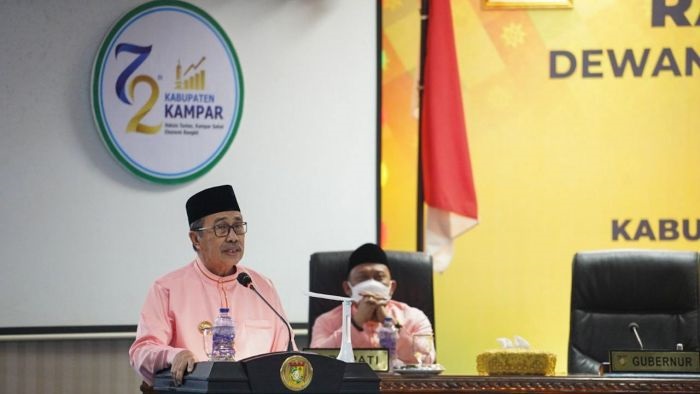 Ini Pesan Syamsuar Saat Menghadiri Paripurna Hari Jadi Kampar ke-72
