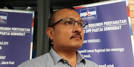Ferdinand Minta Bebaskan Kivlan dan Soenarko Bebas, 'Pak Jokowi, Beliau Menjaga Republik Ini Jauh Sebelum Bapak'