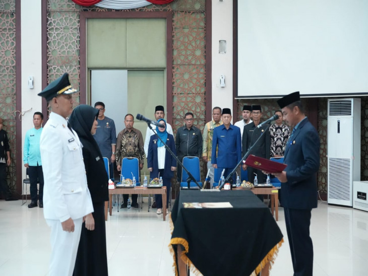 Bupati Kampar Lantik Pejabat Administrator dan Pengawas