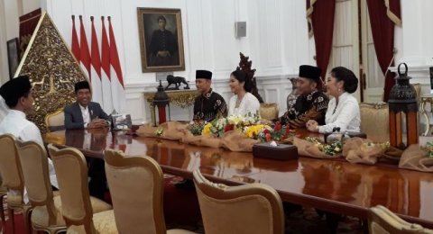 AHY Sowan ke Jokowi, Ferdinand: Jangan Kayak Kubu Sebelah, Sudah Dibantu Tak Tahu Terima Kasih 