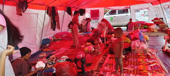 Tidur di Tenda Pengungsi, Kondisi  Kesehatan Warga Rawan  Terganggu