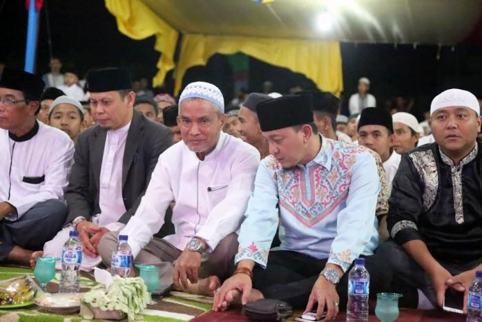 ADA USTADZ ZACKY MIRZA, Ribuan Masyarakat Meranti Hadiri Zikir Akbar