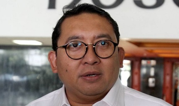 Jarang Tampil Bersama Prabowo Subianto, Banyak Yang Tanya Ada Apa Fadli Zon?