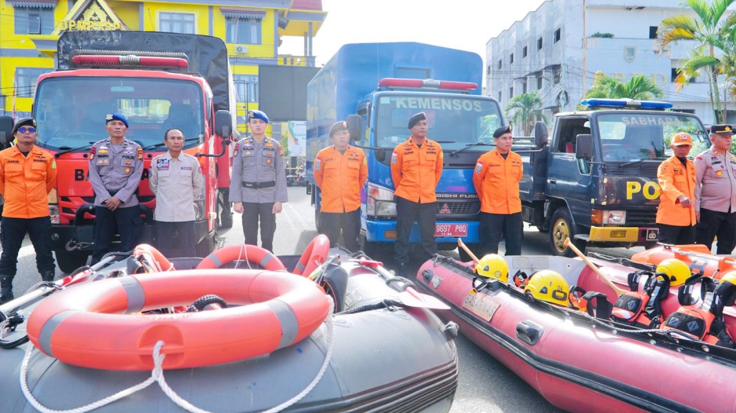 Wabup Jhony Charles Ingatkan Bahaya Banjir dan Buaya Pascahujan: Jangan Biarkan Anak Bermain di Air