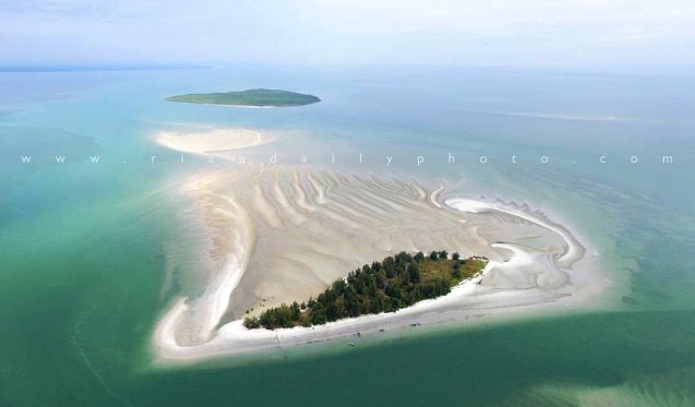 Polemik Izin Tambang PT Logomas di Pulau Beting Aceh, Pemprov Riau Bilang Izinnya Dikeluarkan....