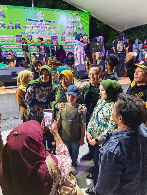 Gebyar Kesenian Penggalan Dana Bencana Sumatera, Jaket Desain Bupati Siak Terjual Rp8 Juta