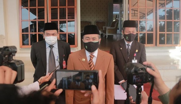 Gubernur Riau Minta Semua Bupati Serius Tangani Covid-19