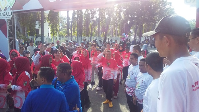 Pengurus DPD LPM Pekanbaru Ikut Meriahkan Jalan Santai Hari Jadi Pekanbaru Ke-239