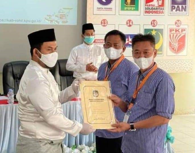 Rapat Terbuka KPU Rohil, Pasangan Aman Ditetapkan Sebagai Bupati Dan Wakil Bupati
