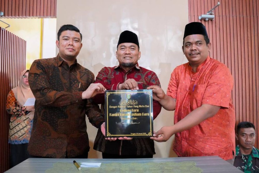Wawako Dumai Resmikan Kantor Lurah Basilam Baru