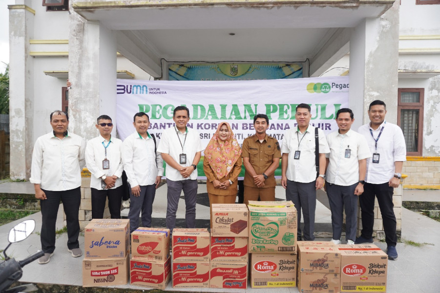 Banjir di Riau, Pegadaian Kanwil Pekanbaru Bergerak Cepat Berikan Bantuan kepada Masyarakat yang Terdampak